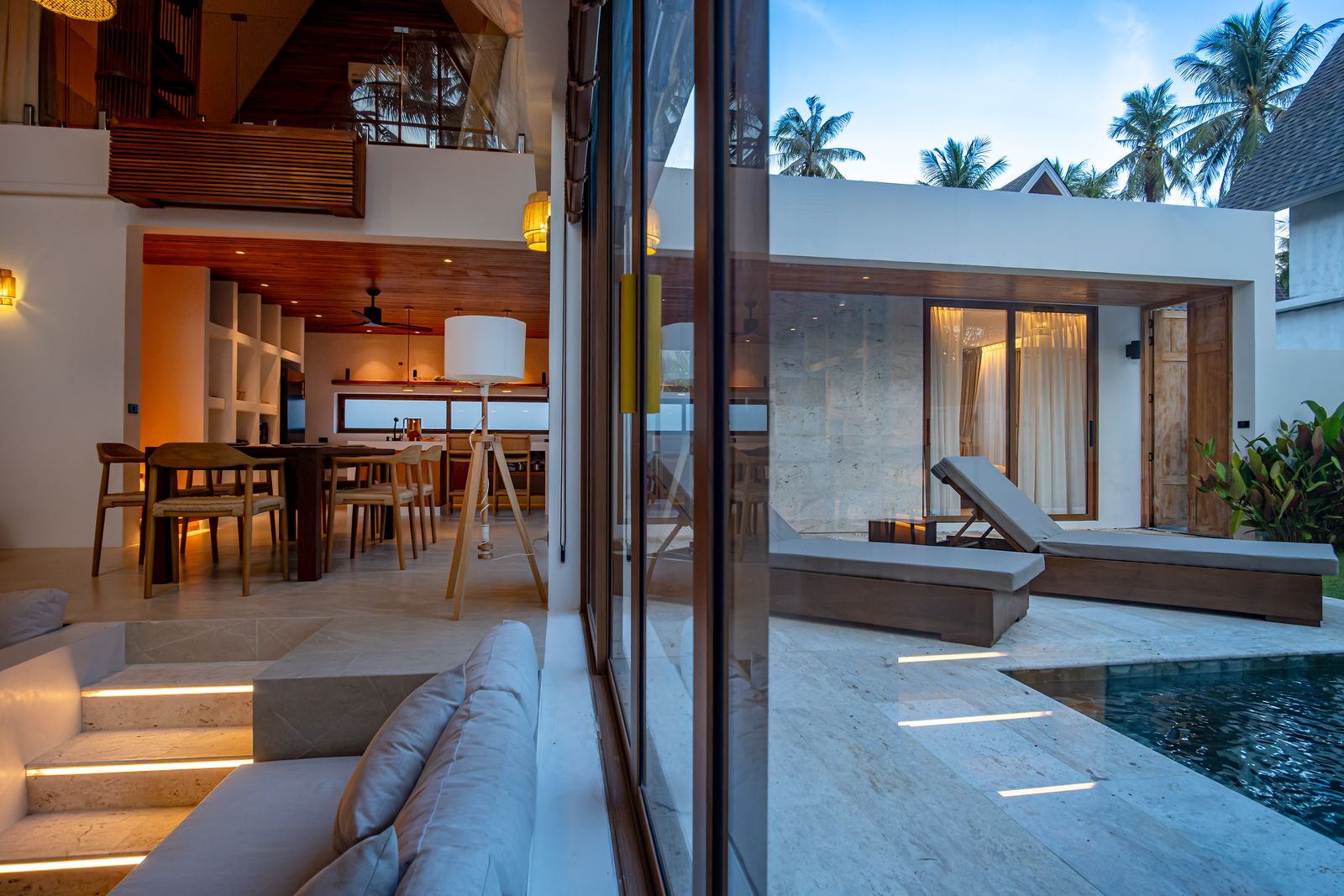 Lounge and pool view